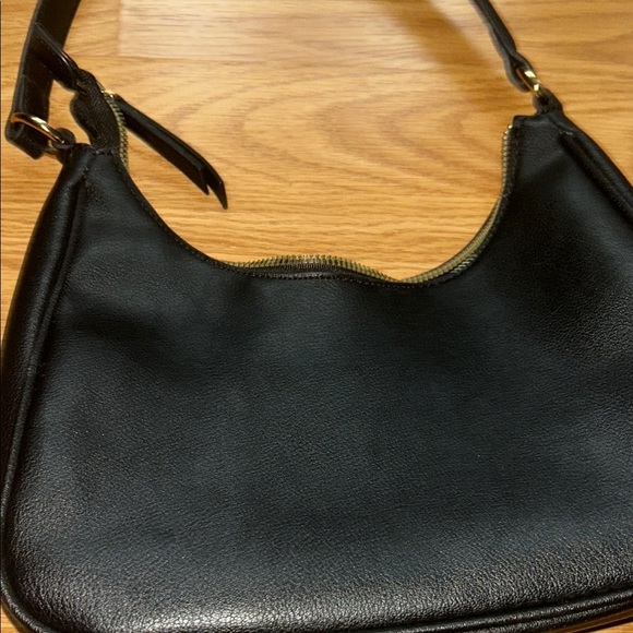 Nine West Black Shoulder Bag - Picture 5 of 6